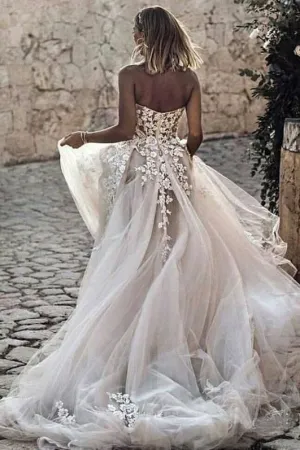 Anneprom  A-Line Sweetheart Floor-Length Tulle Lace Applique Ivory Wedding Dress APW0348