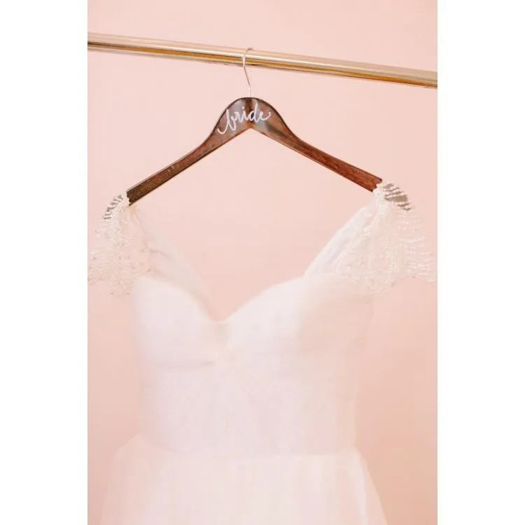 Anneprom A-line White Beach Wedding Dress Straps Short Sleeve Floor Length Cheap Beading Wedding Dress APW0372