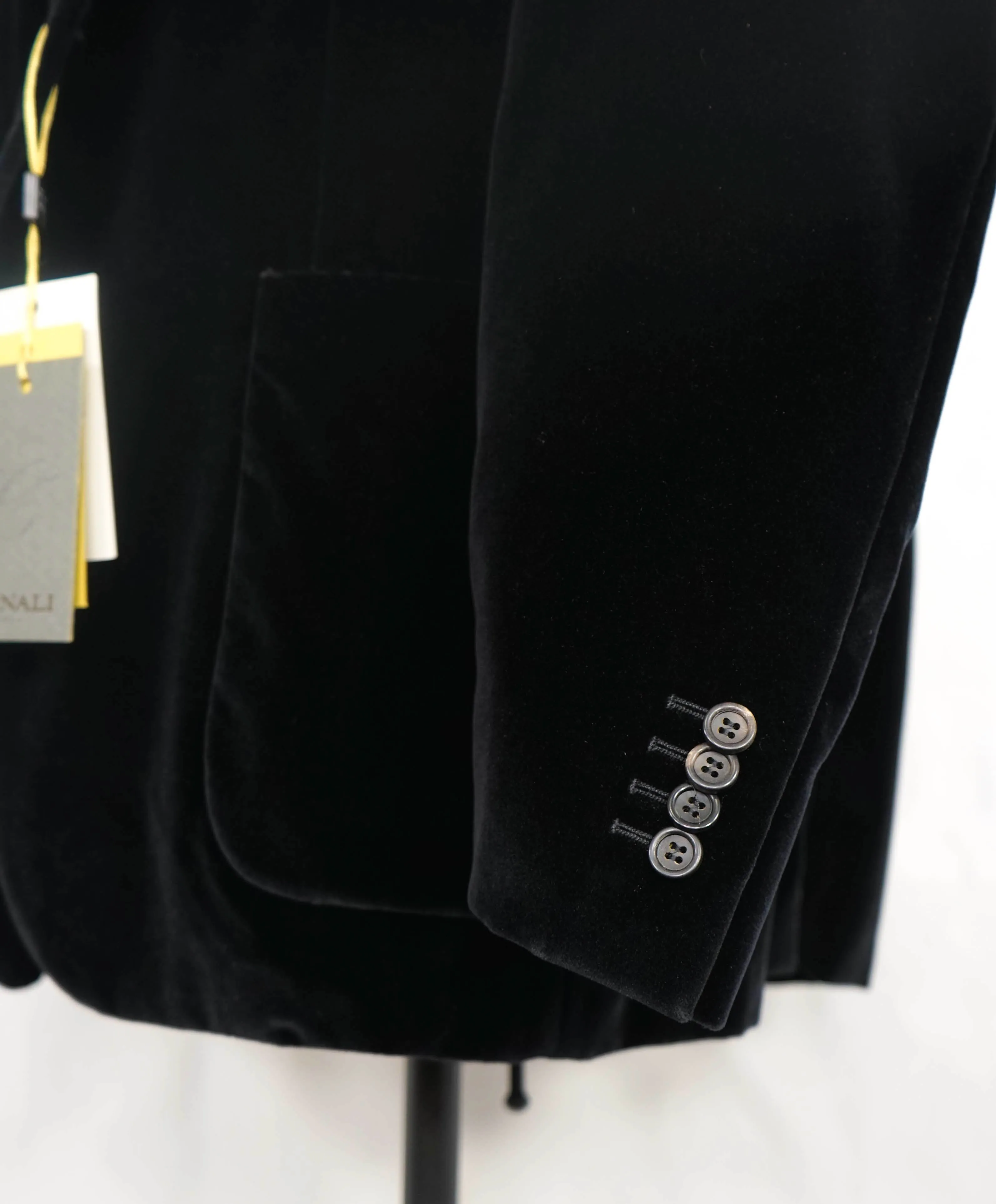 CANALI - Velvet "KEI" Slim Black Dinner/Smoking Jacket - 48R