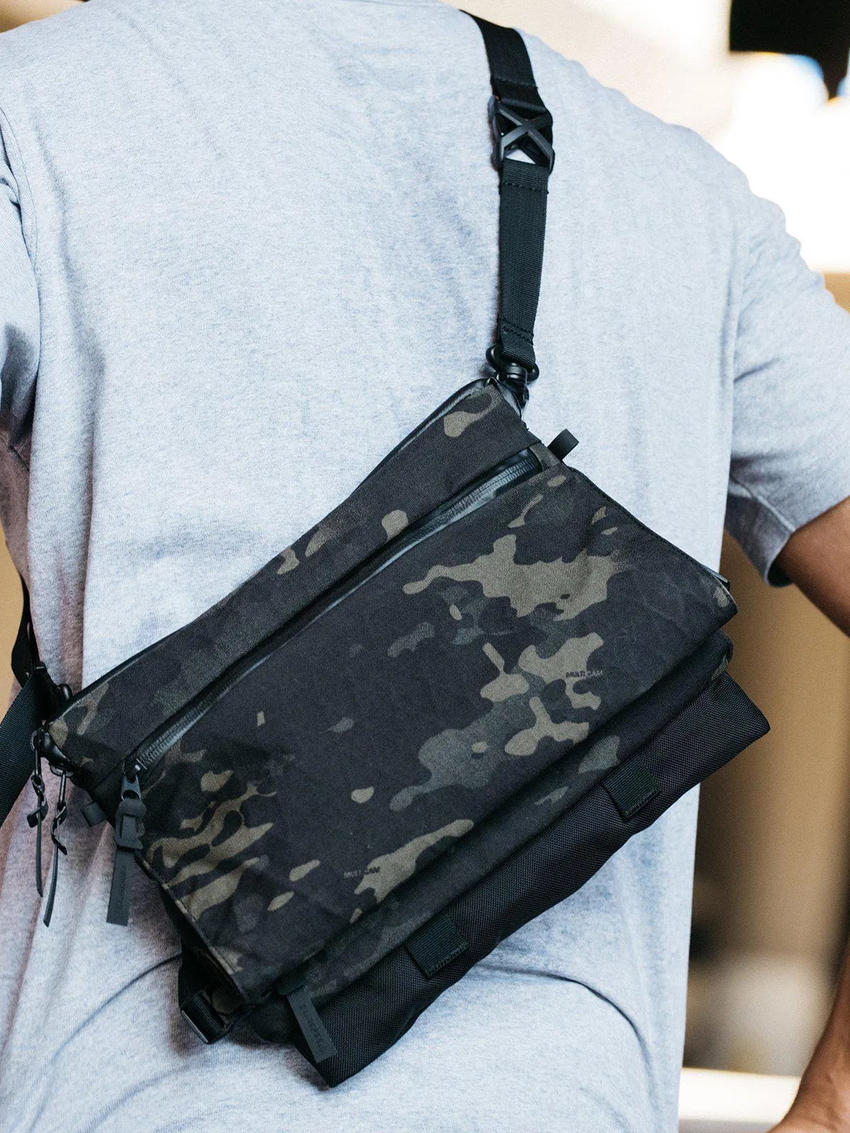 Code Of Bell ANNEX Liner Sacoche Sling Bag Multicam Black