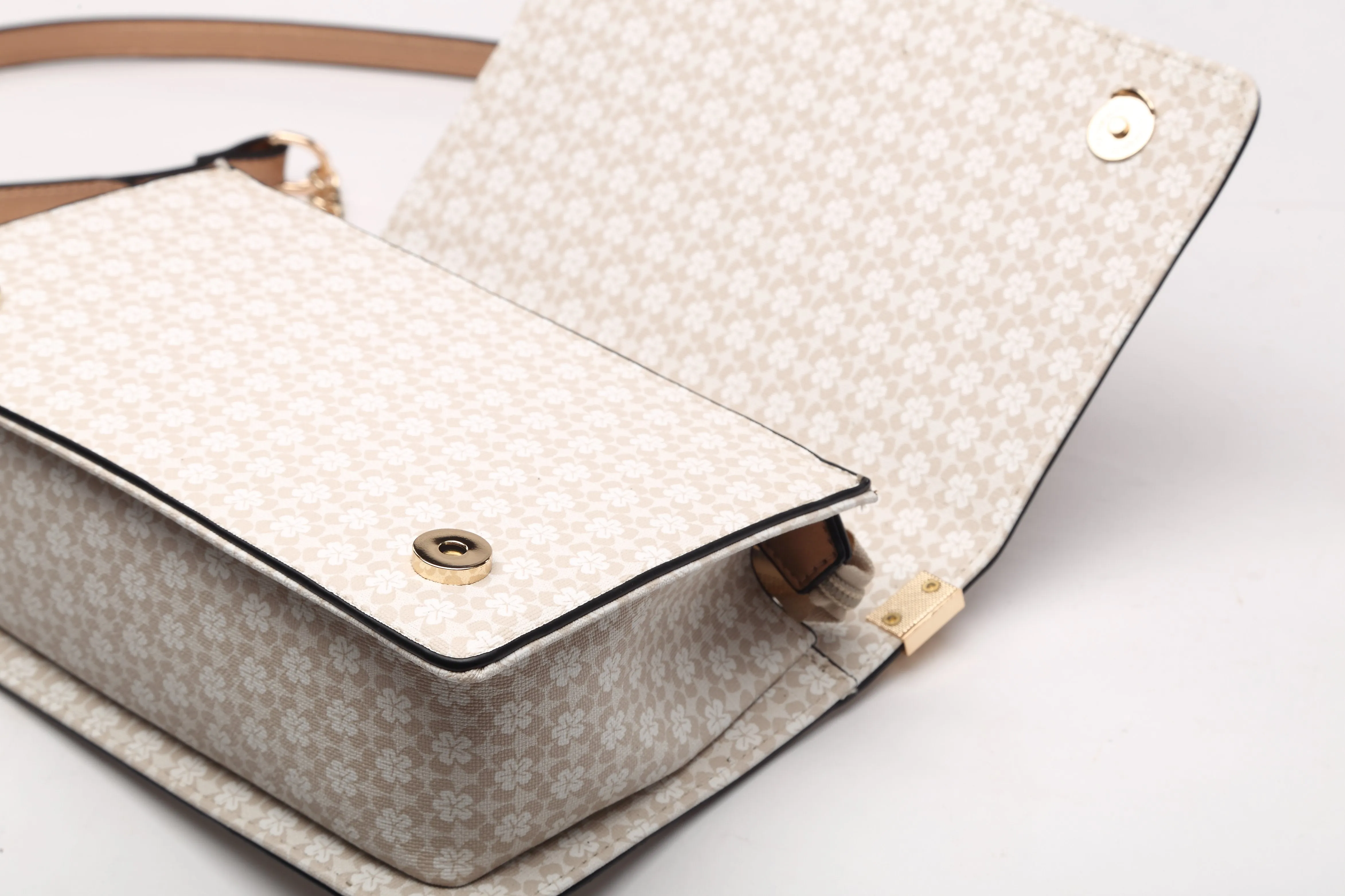 Galaxy Stars Crystal Stud Crossbody Bag [RLS6612-BG]