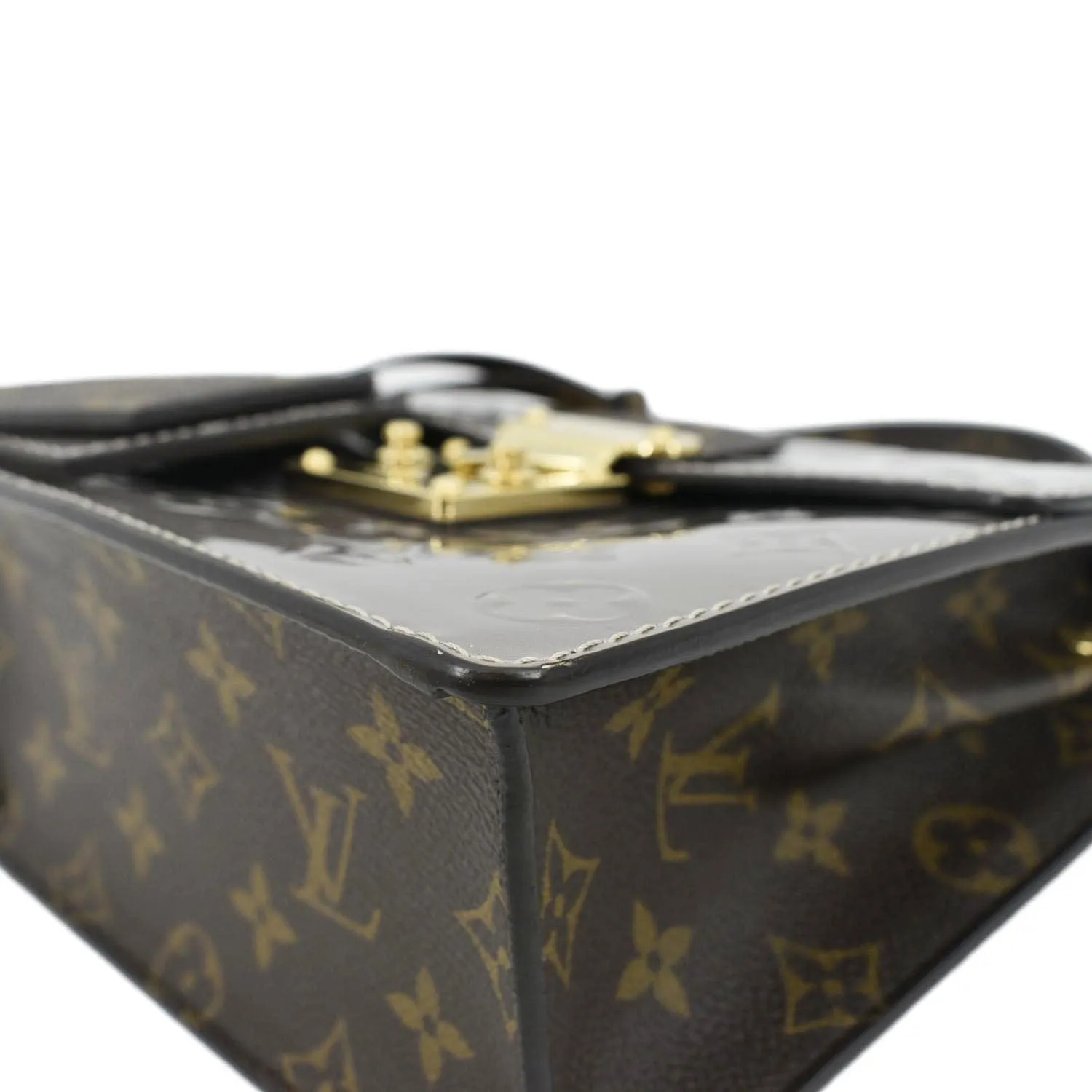 LOUIS VUITTON Spring Street NM Monogram Vernis Crossbody Bag Light Purple