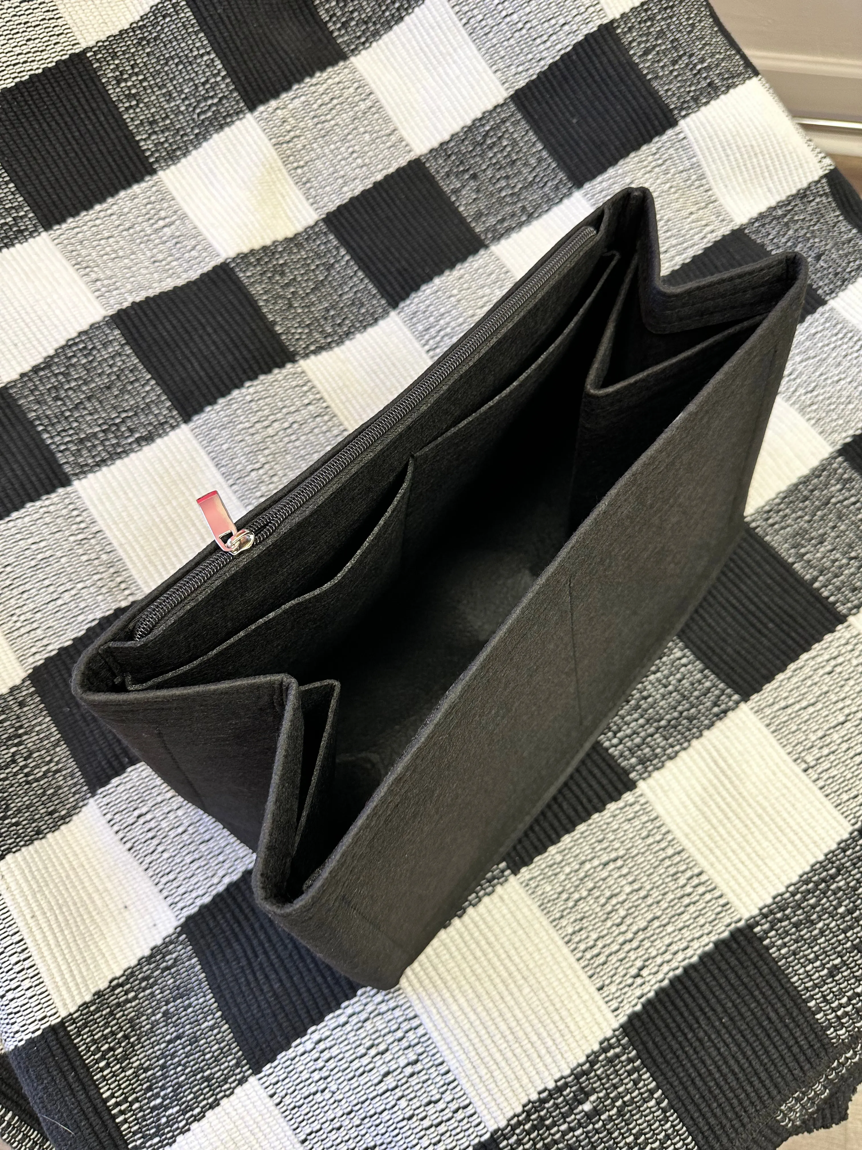 Neoprene Tote Insert Organizer - Black felt