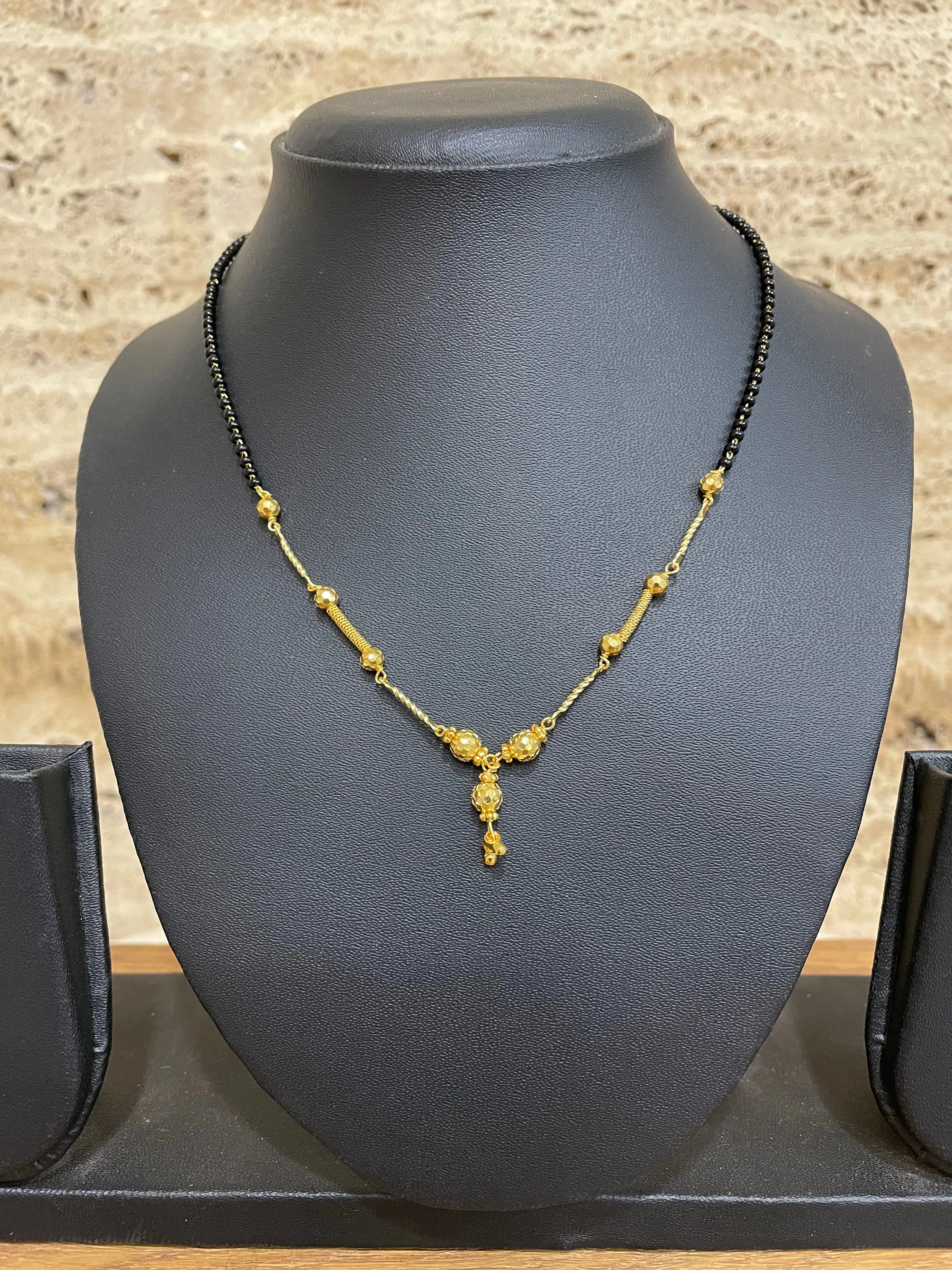 Short Mangalsutra Designs Gold Plated मंगळसूत्र Black Gold Beads Latkan Pendant (18 Inches)