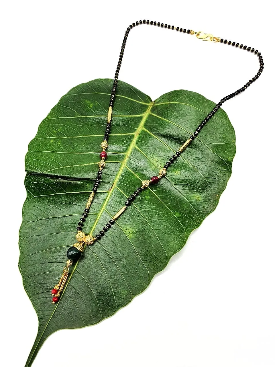 Short Mangalsutra Designs Gold Plated Latest Green Stone Pendant Latkan Multicolor Mangalsutra