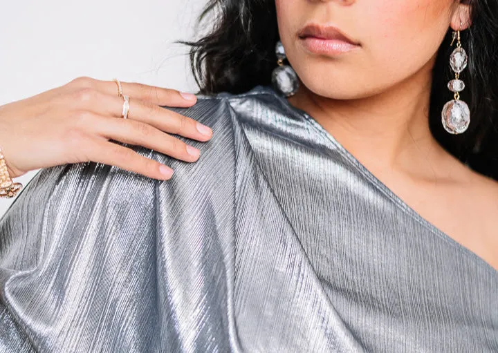 Still Stunning Metallic Crop Top | Silver